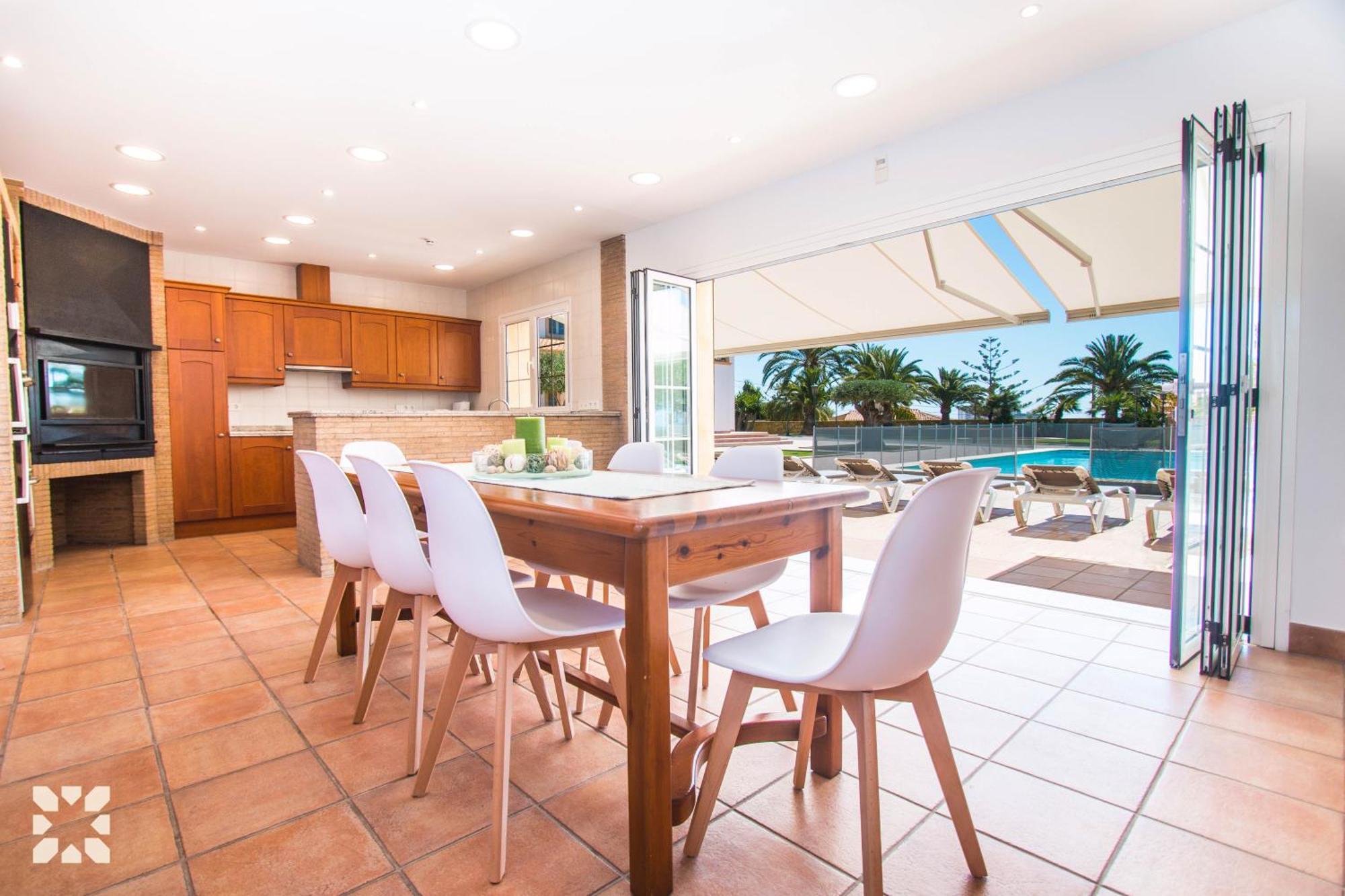 קלפה Villa Happy Family By Abahana Villas מראה חיצוני תמונה